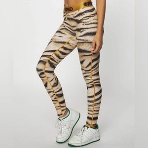 PSD Women’s Tiger Print Leggings New With Tags Size XL